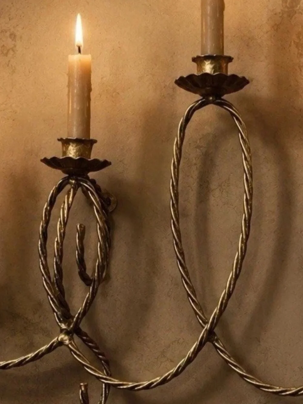 Homco Gold Twisted Metal Wall Candle Sconce
